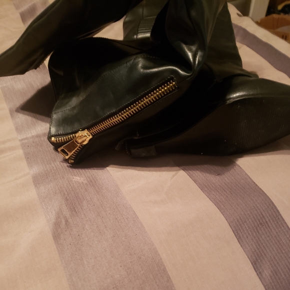 Black wedge knee high boots - Picture 2 of 7